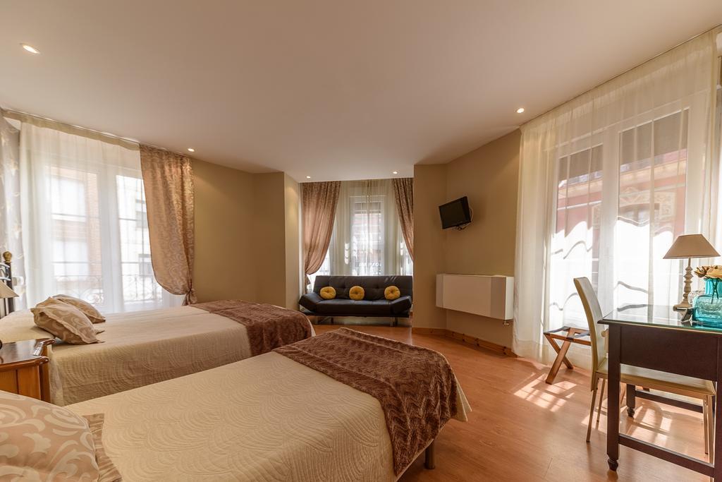 Hosteria Villa De Castro Castro Urdiales Luaran gambar
