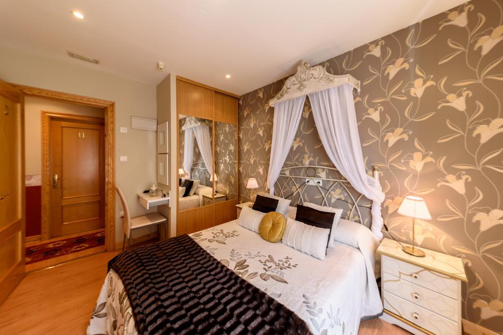 Hosteria Villa De Castro Castro Urdiales Luaran gambar